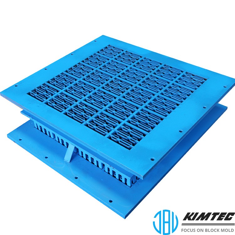 Hollow block mould